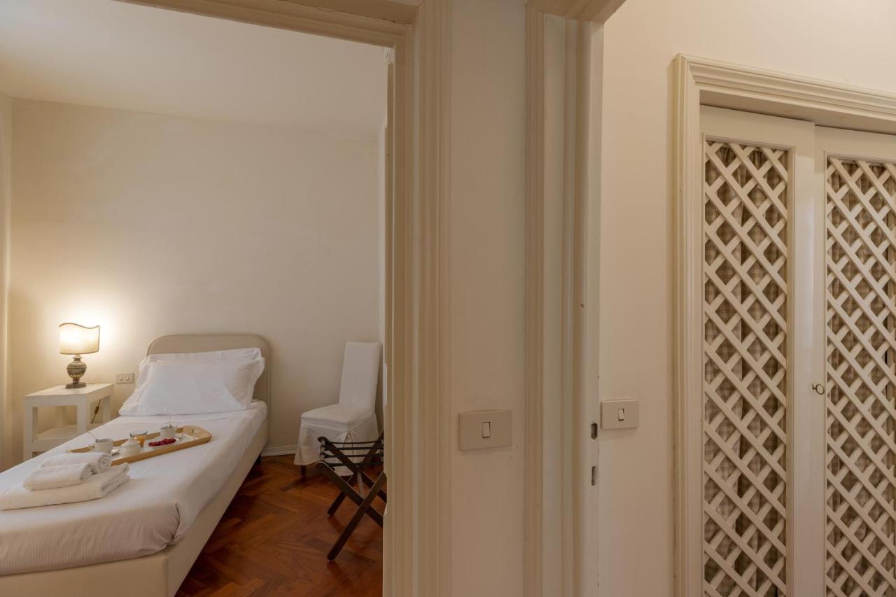 Seta Spacious Apartment Next To The Duomo 佛罗伦萨 外观 照片